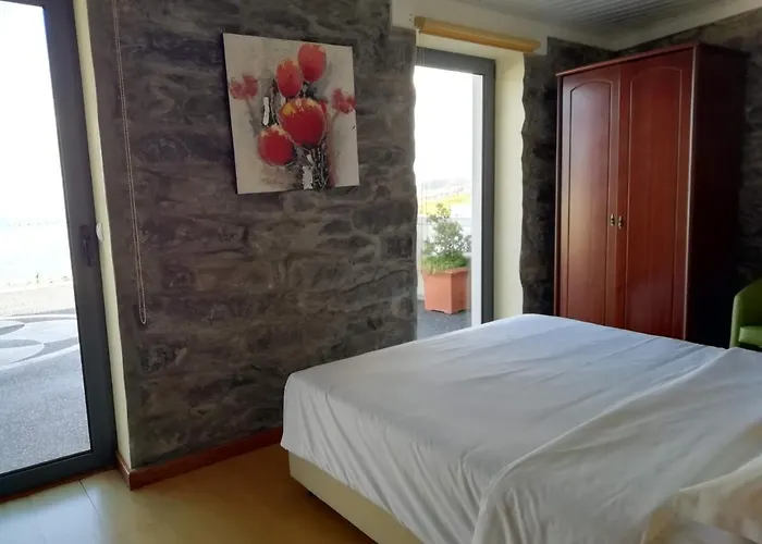 Quinta Escola * Arco da Calheta (Madeira)