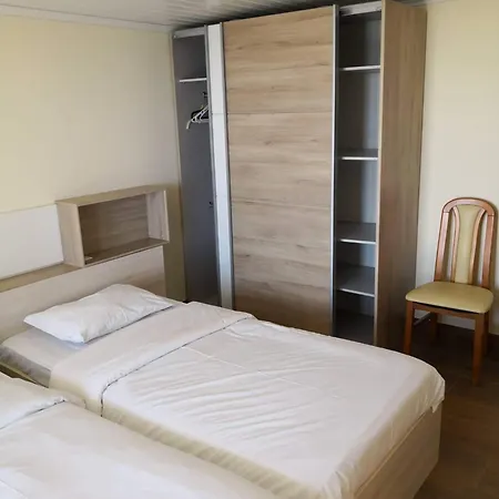 Quinta Escola Κατάλυμα σε φάρμα *